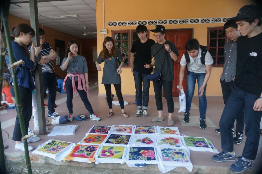 Batik Painting 2.jpg